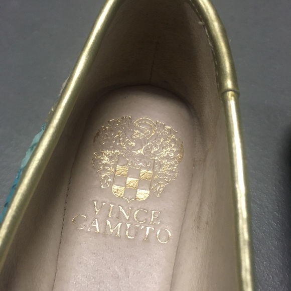 NWT Vince Camuto Lyon Blue & Gold Ballerina Flats - Picture 4 of 16